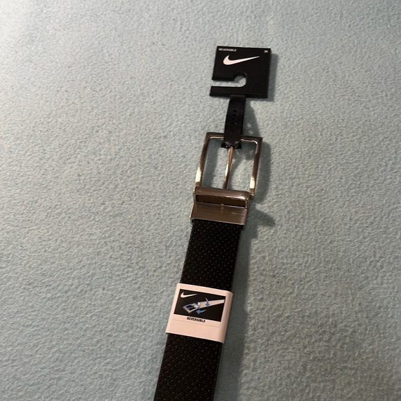 NIKE Men’s Reversible Belt - Size 36 M - Picture 2 of 6